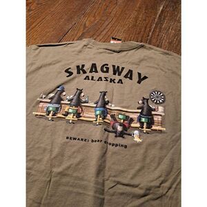 New Vintage 03 DuckCo Skagway Alaska Bear Bar Shirt Medium Funny Novelty TShirt